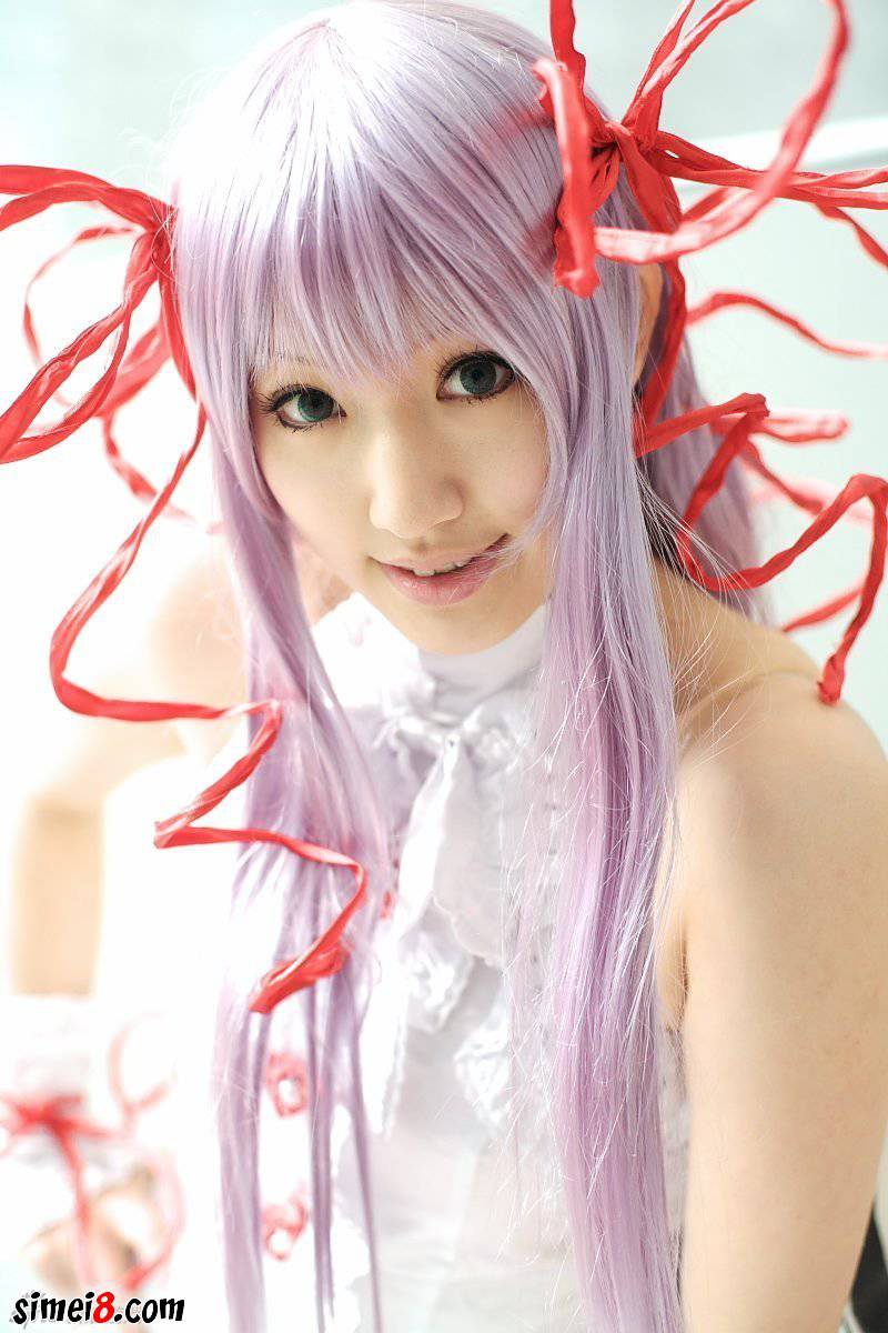 cosplay图片紫色头发的萌妹子一枚