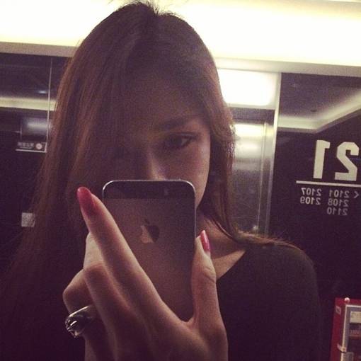 女生图片霸气超拽侧面素材