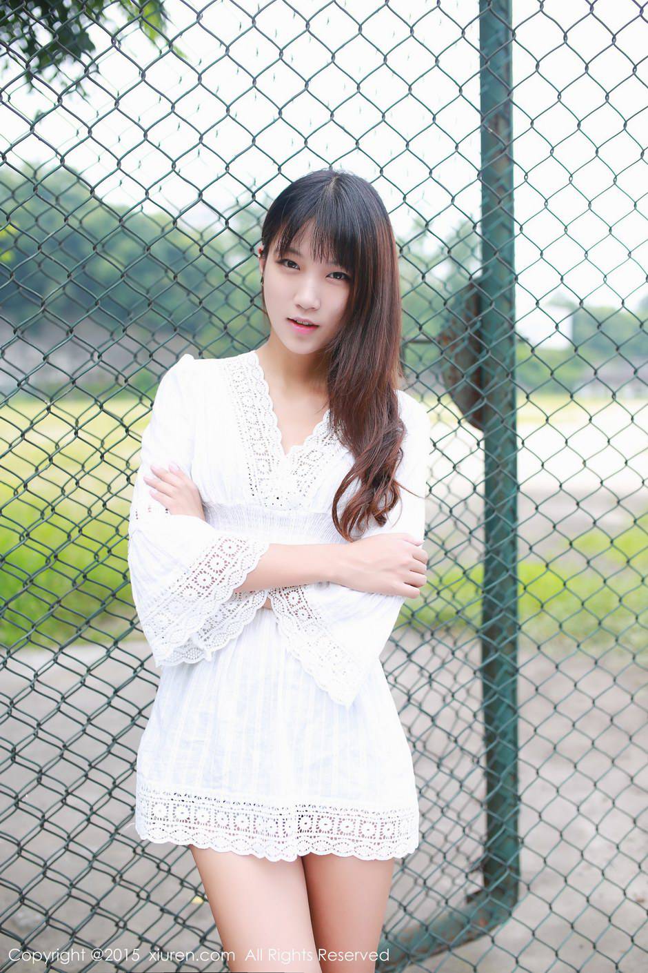 秀人网清纯女孩徐畅甜美迷人写真照