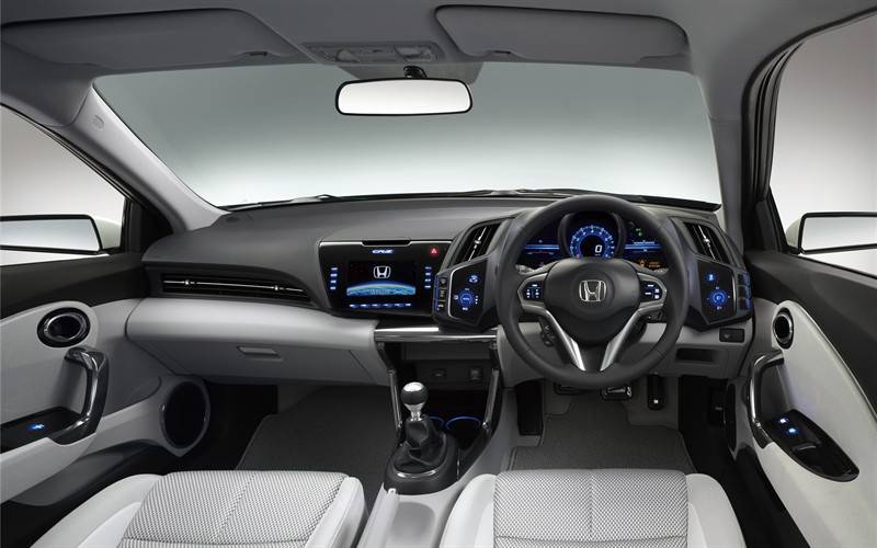 概念车豪华驾驶室宣传片图片