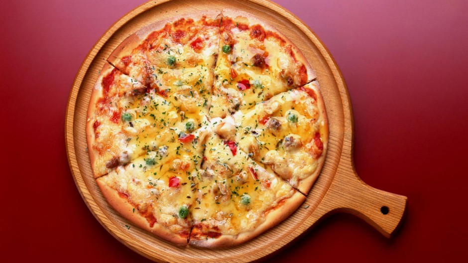 美味披萨高清美食壁纸