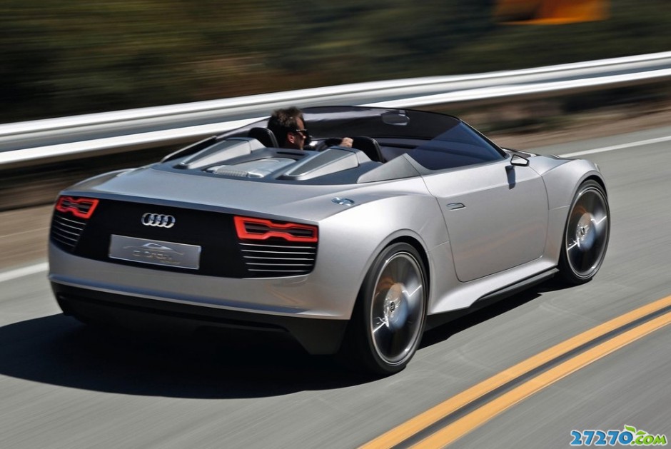 奥迪混合动力敞篷概念车