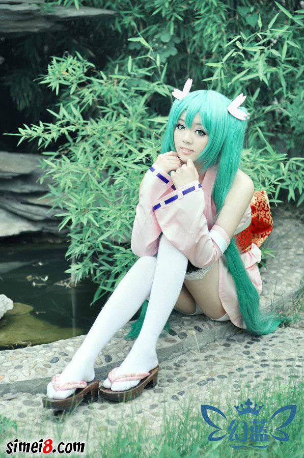 cosplay初音妆面唯美梦幻图片