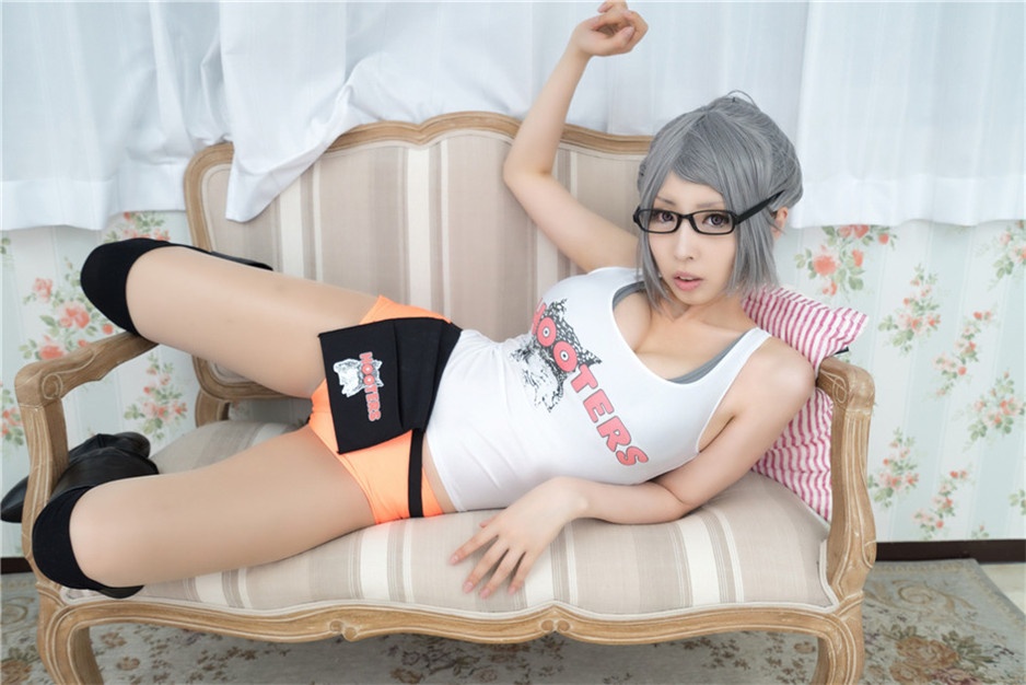中国童颜巨乳网红妹子性感居家写真