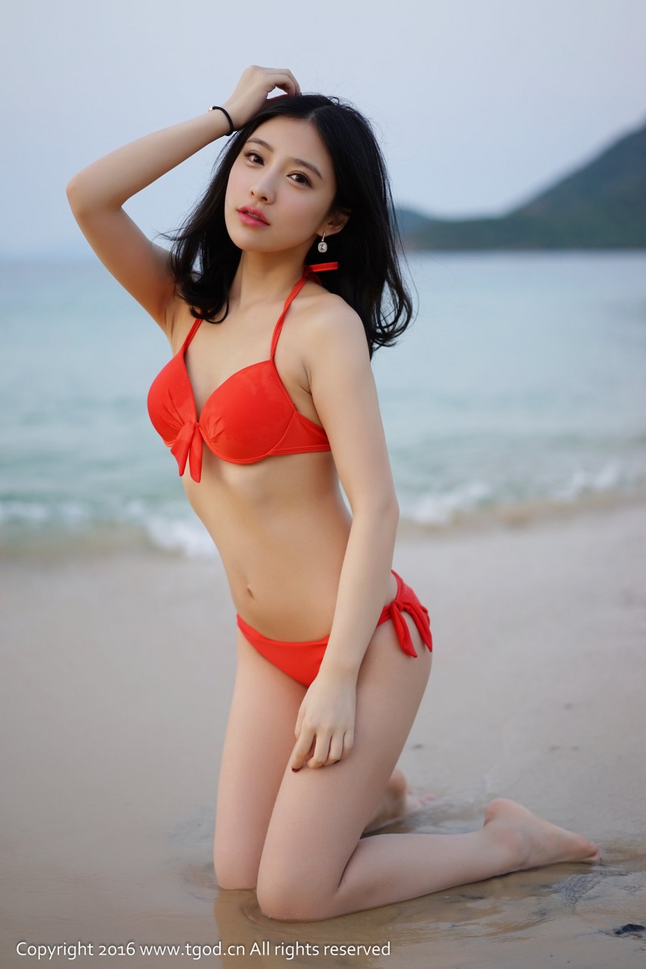 阳光气质型美女施忆佳KITTY越南芽庄旅拍