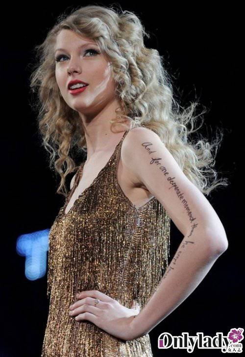 美国女星泰勒·斯威夫特手臂纹身图片