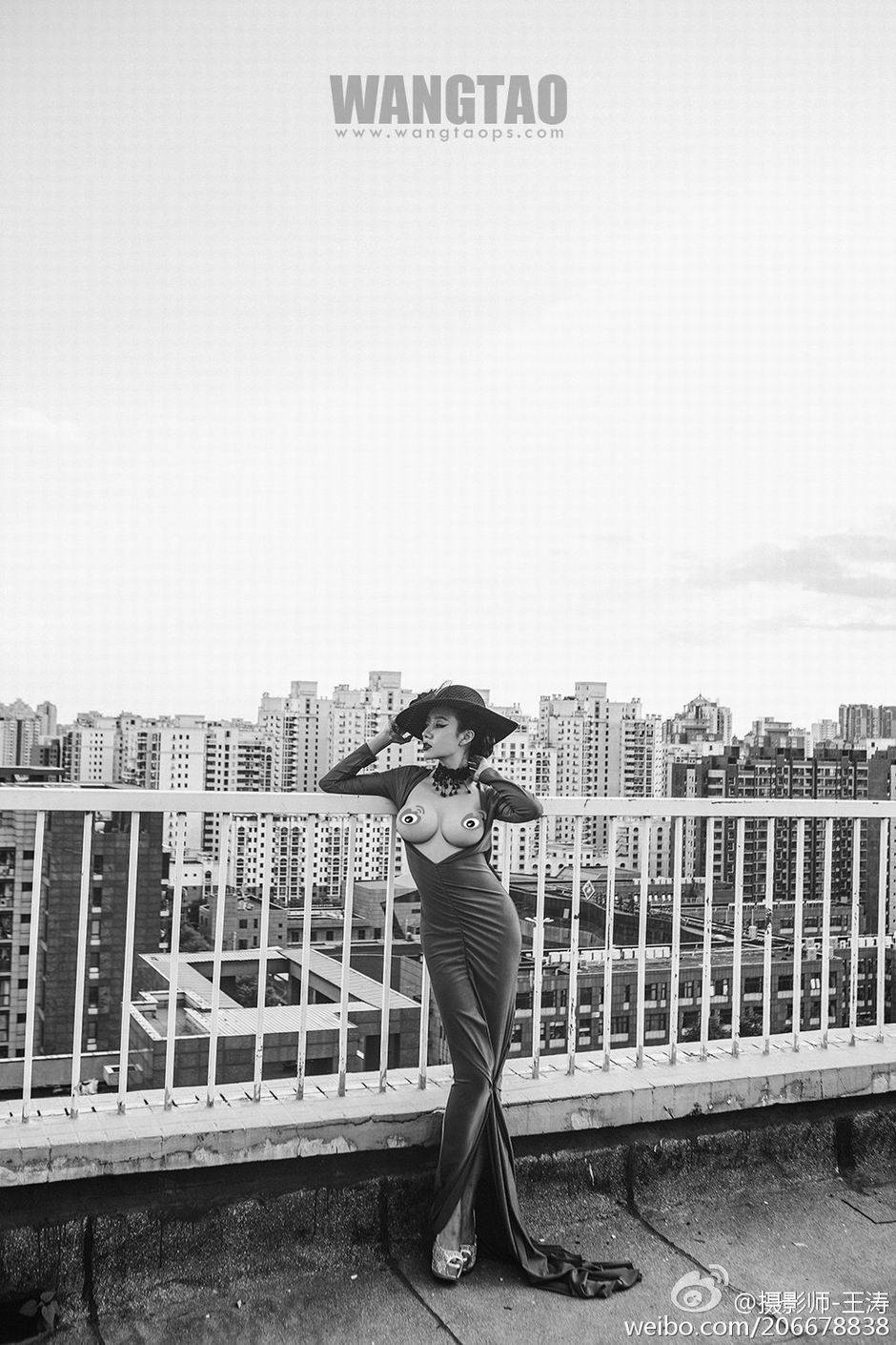 高贵冷艳女王果儿Victoria超胸诱惑照