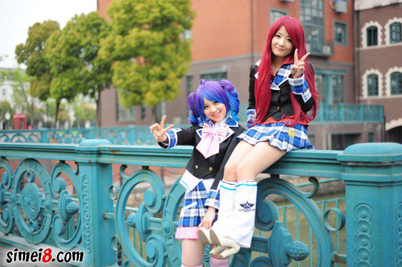 姐妹花cosplay网络游戏艾尔之光组图