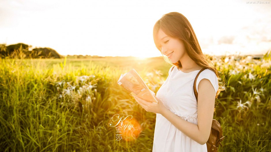 中国美女明星金莎迷人养眼壁纸