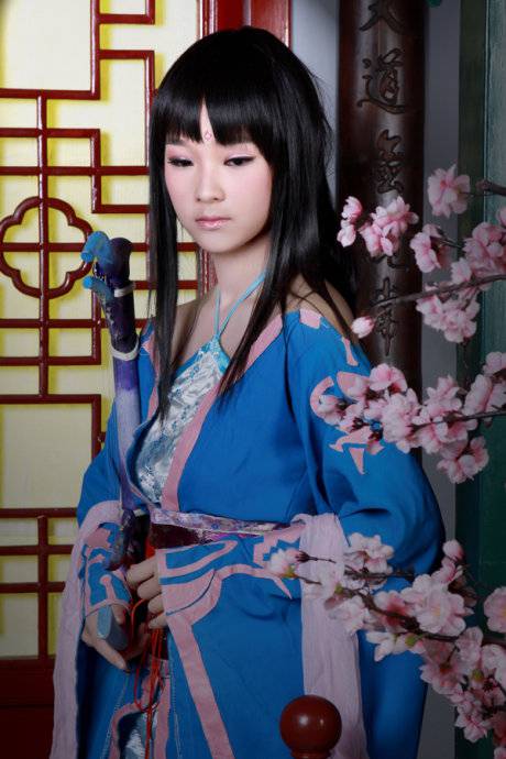 清纯少女cos《仙剑奇侠传4》柳梦璃