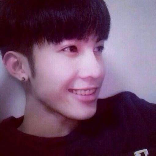 非主流男生伤感颓废图像