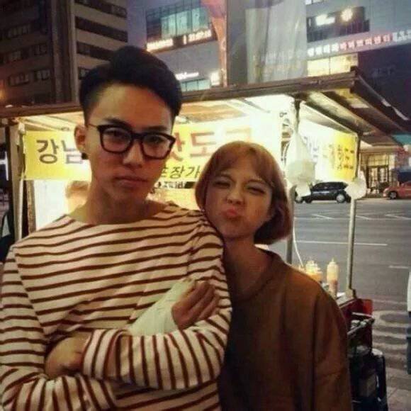 情侣唯美自拍图片正面