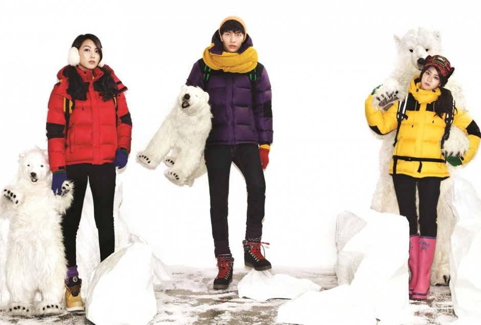 李民基与KARA拍摄时尚温暖冬装宣传照