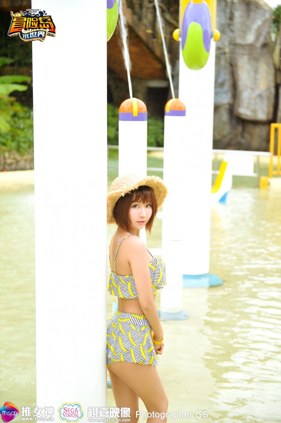 性感女神让人垂涎欲滴夏日清凉写真