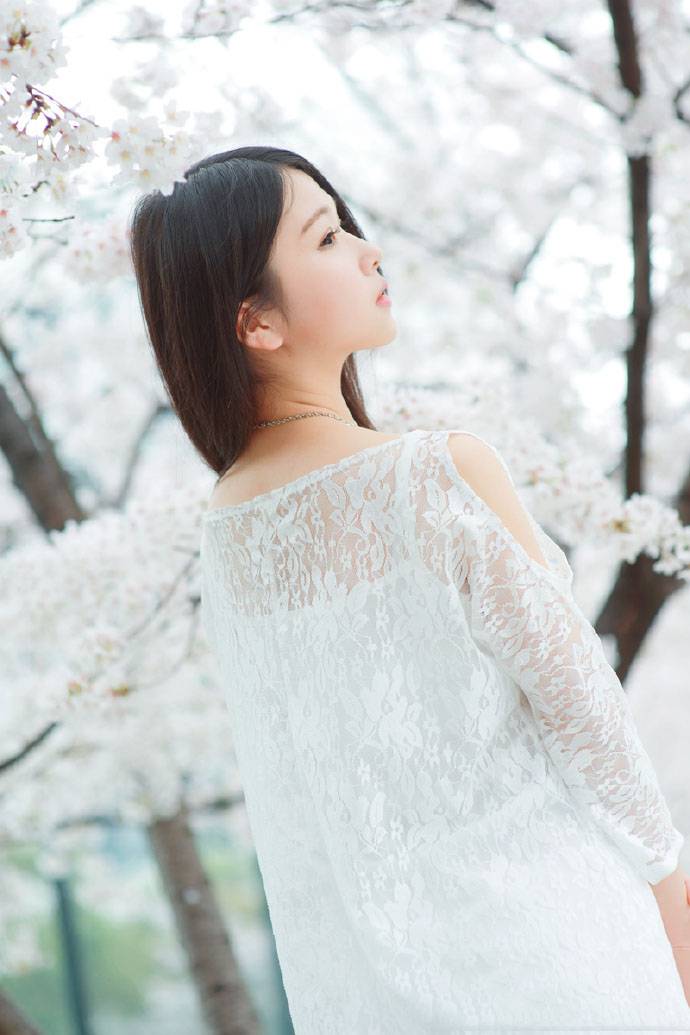 百变美女高清精美图片精选