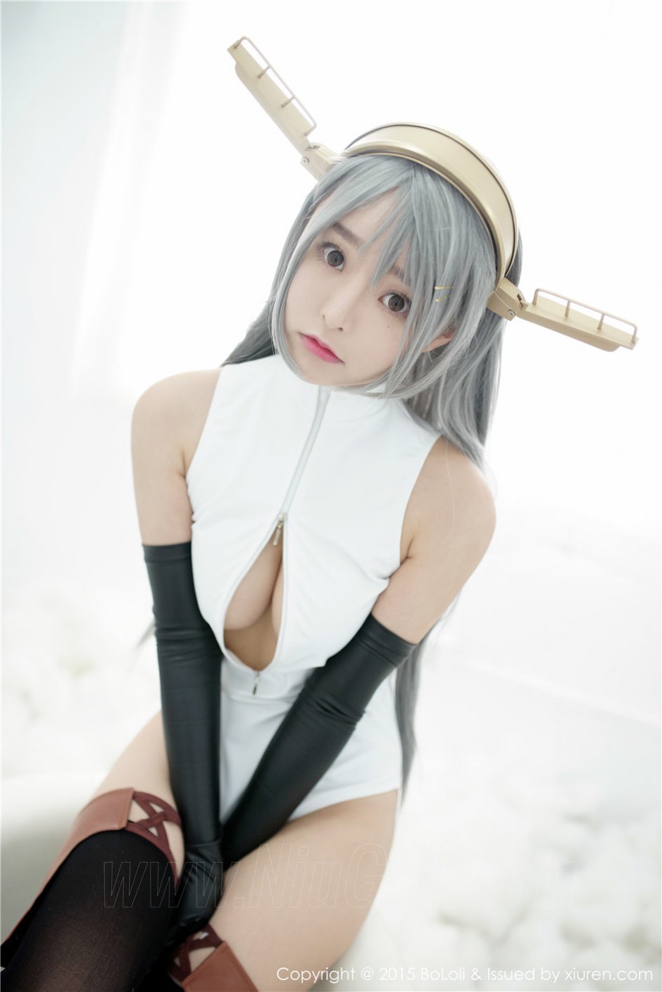 爆乳美女柳侑绮诱惑高清cosplay图片