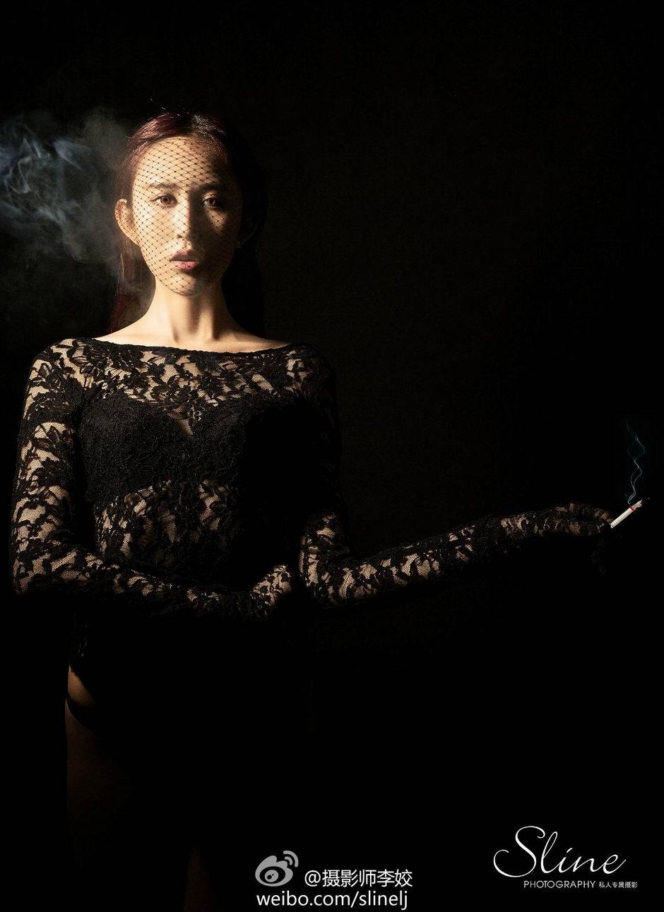 平面模特冯靖媛性感诱惑写真