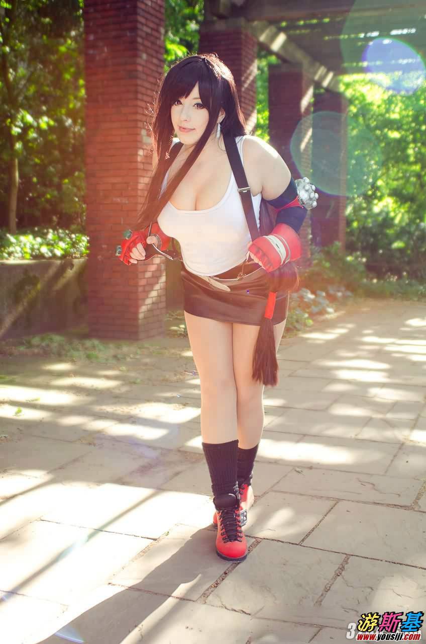 外国丰满美女cosplay独特魅力高清图