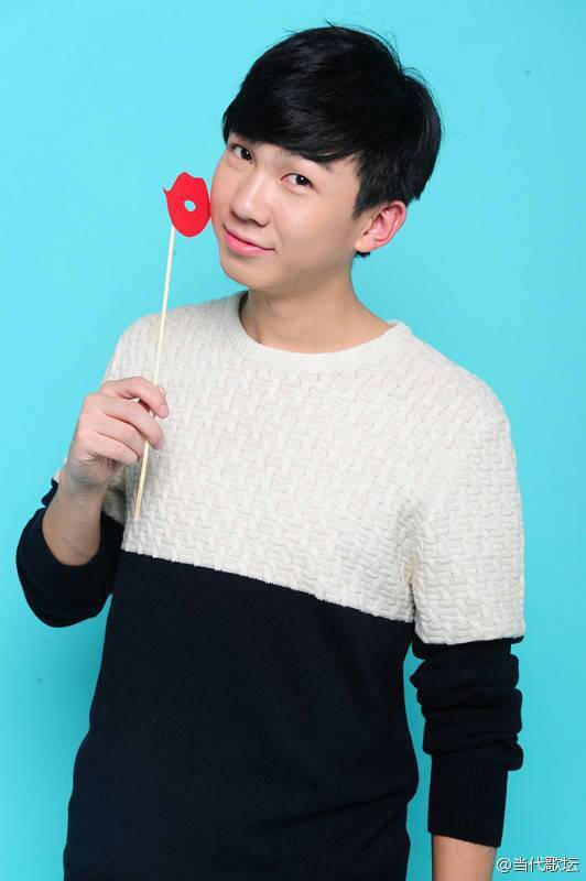 白举纲少年清新风格写真 尽现年轻活力