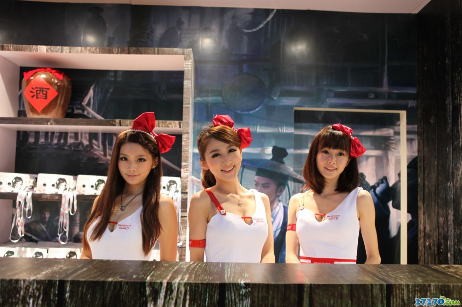 可爱“萌”妹子 完美世界