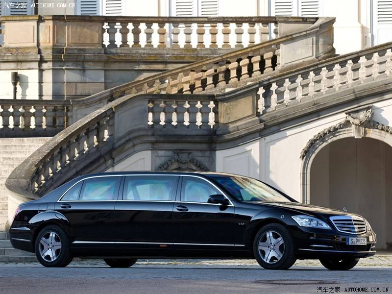 奔驰 奔驰S级 2011款 S600 Pullman Guard 车身外观