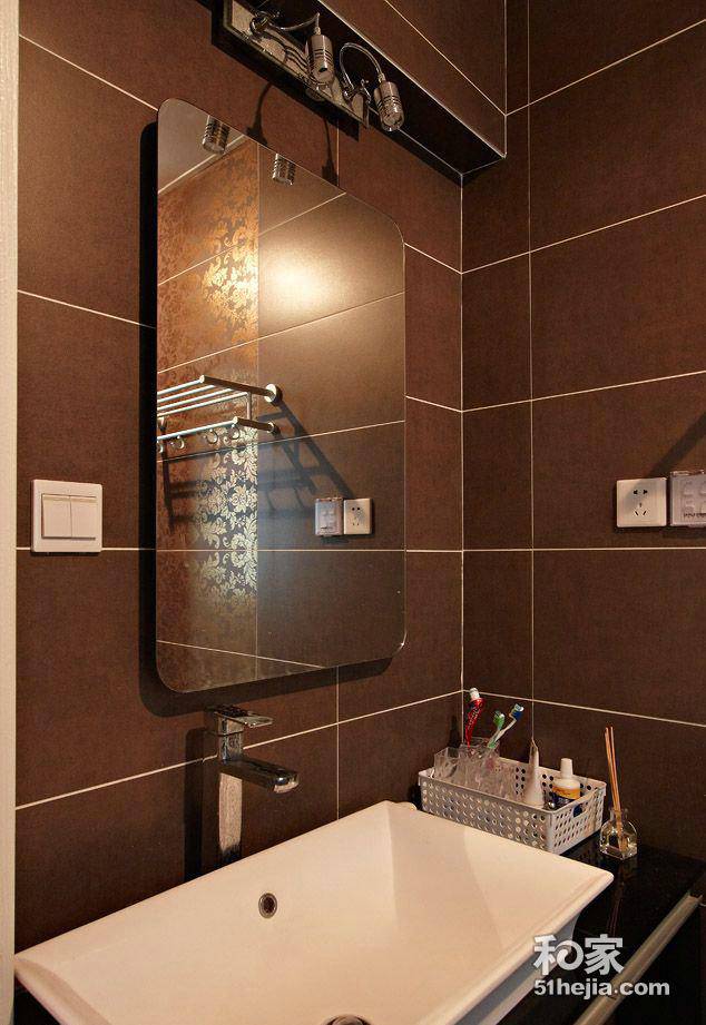 打造现代时尚二居室婚房装修效果图