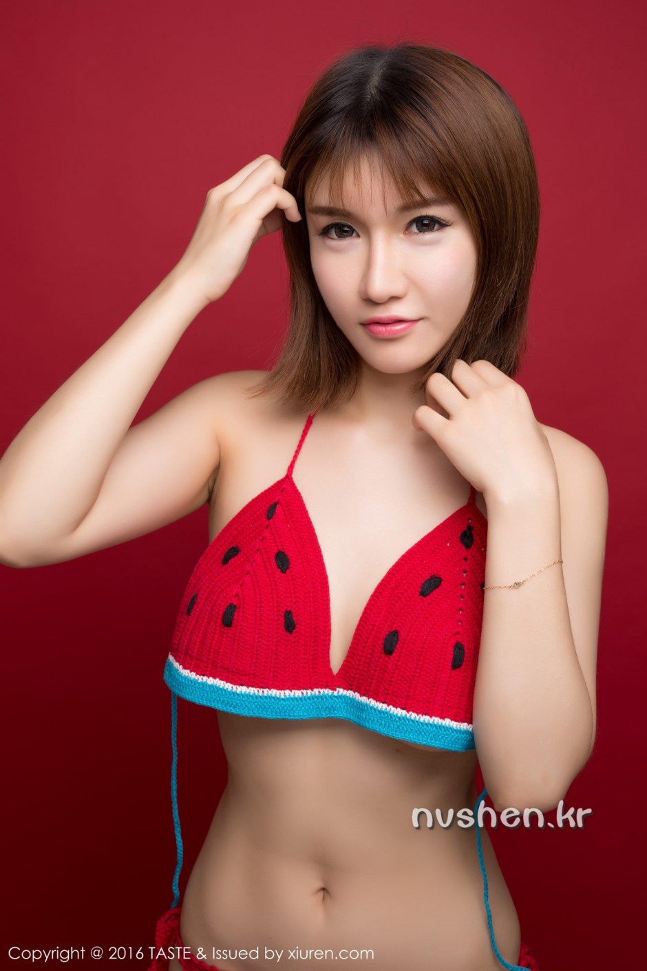可爱性感美少女傲娇萌萌比基尼图片