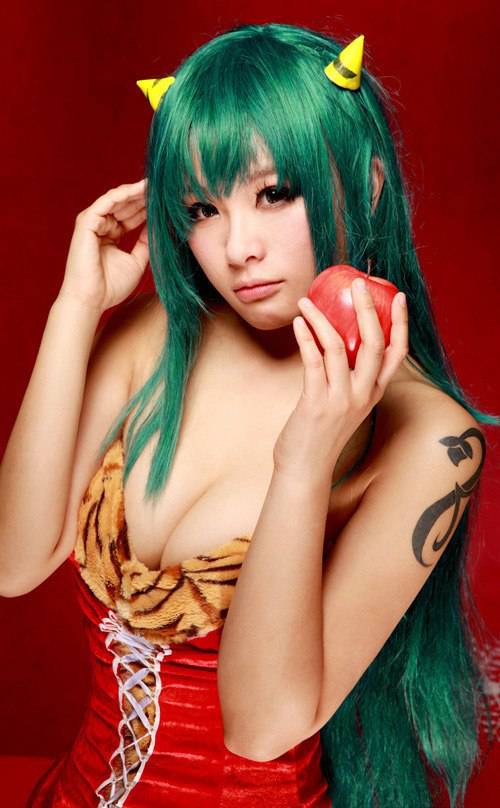 性感cos《福星小子》拉姆真人写真