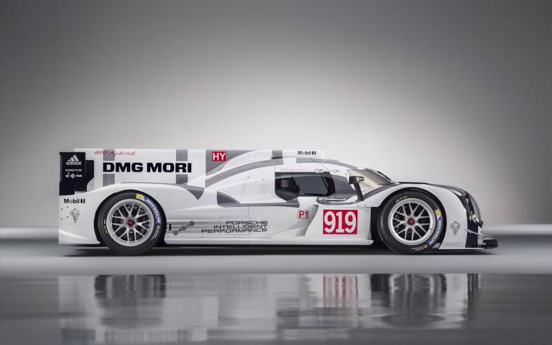 保时捷 Hybrid Porsche 919纯白四驱车高清壁纸