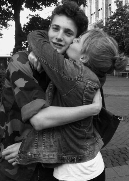 被强吻的非主流图片帅哥