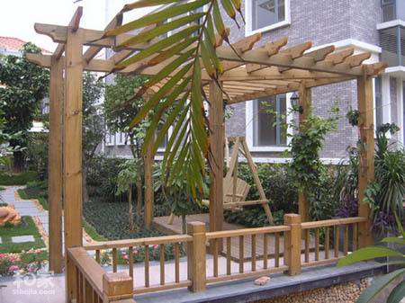 精美雅致的阳台花园装修效果图