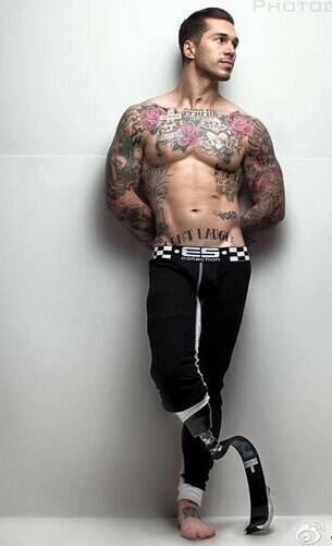 男生花臂彩绘纹身图片潮流个性