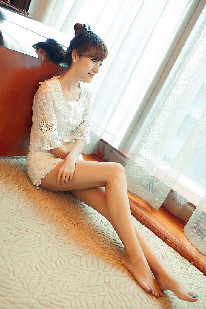 蕾丝少女优雅甜美私房写真组图