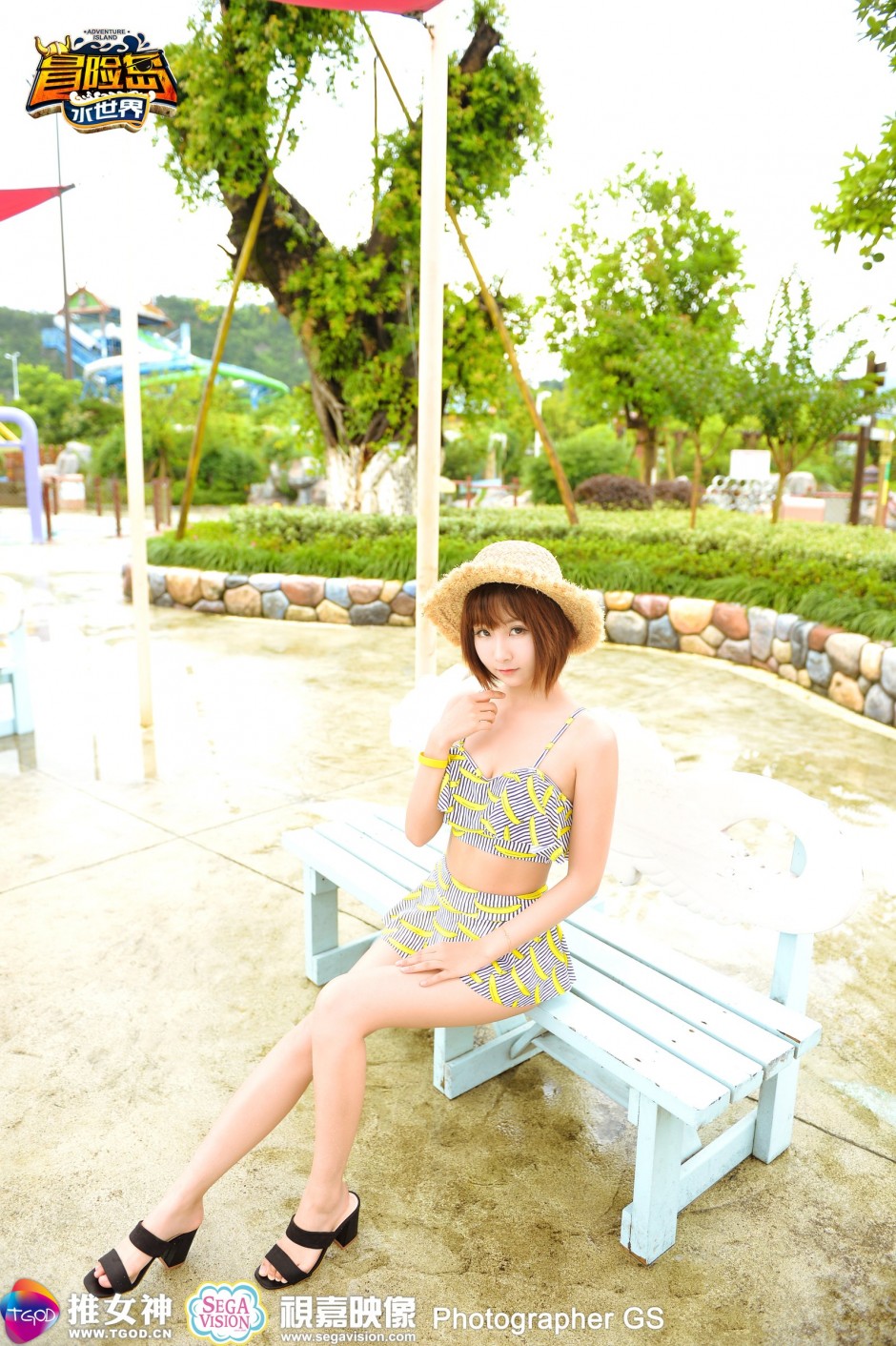 性感女神让人垂涎欲滴夏日清凉写真