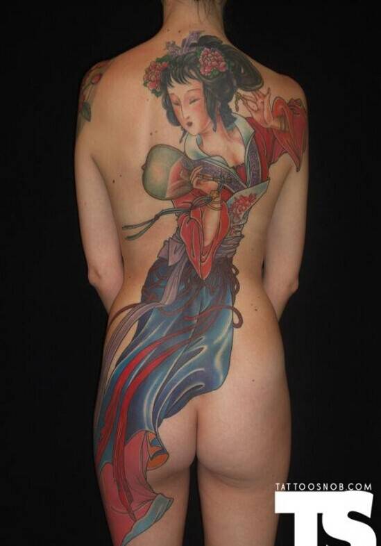 日本艺妓满背纹身图片 唯美又性感