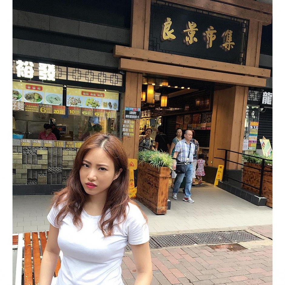 香港网络美女陈思慧迷人写真图片