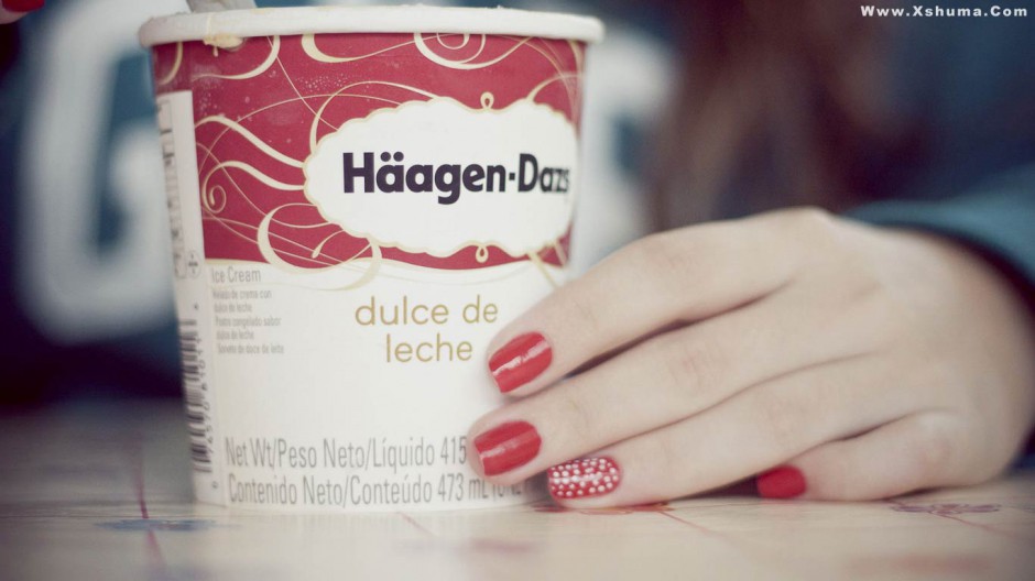 沙滩美女唯美意境高清壁纸