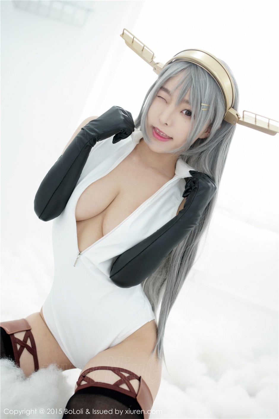 爆乳美女柳侑绮诱惑高清cosplay图片