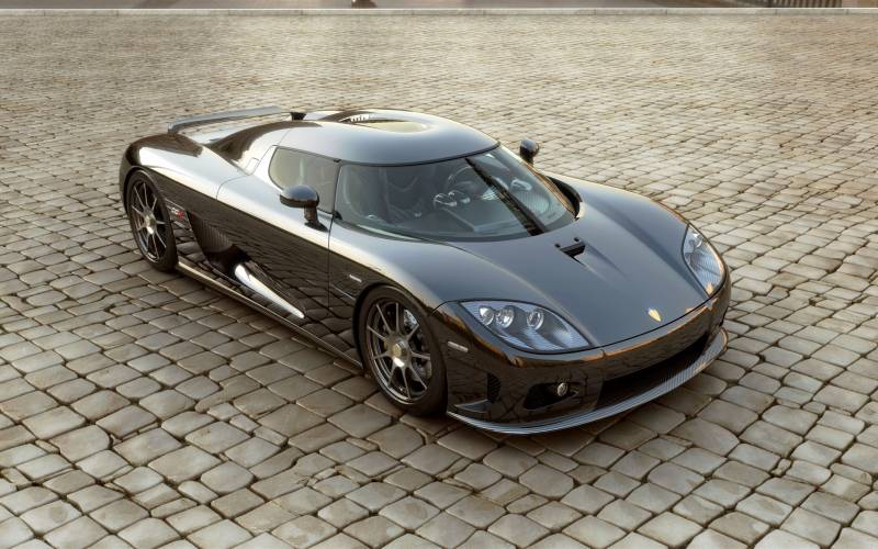 科尼赛克koenigsegg炫酷黑色跑车壁纸