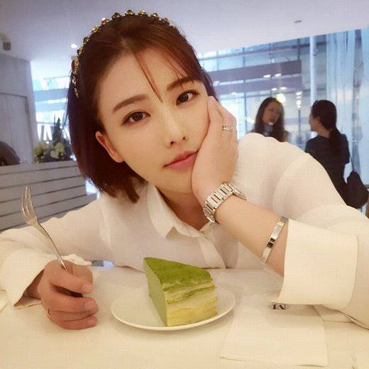80后可爱搞怪非主流女生图片
