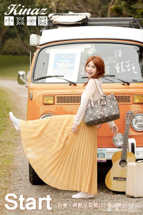 Hebe田馥甄靓丽唯美户外宣传照