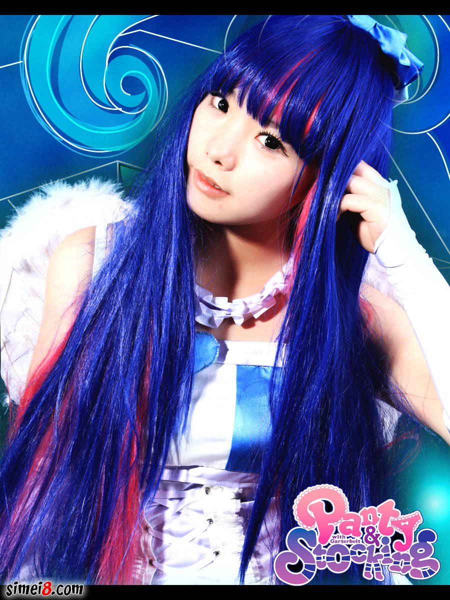 董香真人cos战斗服图极具诱惑力