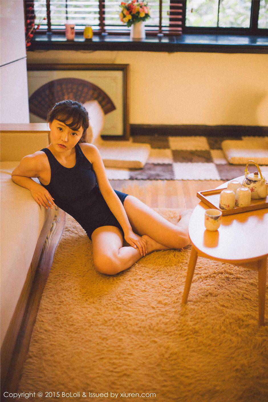 波萝社90后美少女柳侑绮Sevenbaby日本古居清新写真