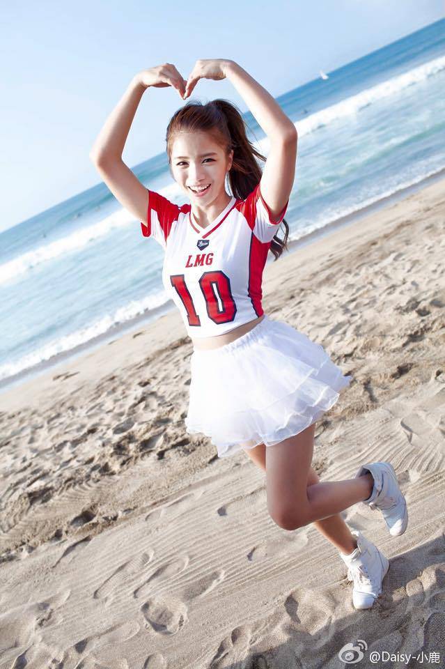 清纯甜美女神林小鹿Daisy美照合集