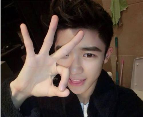 阳光小帅气超有型男生图片素材