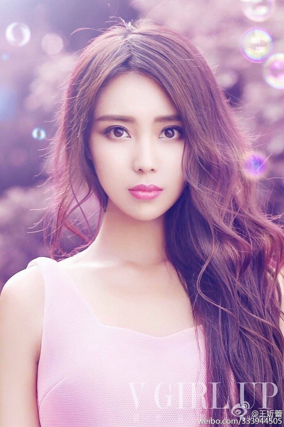 宅男女神王妡蕾妩媚诱惑写真