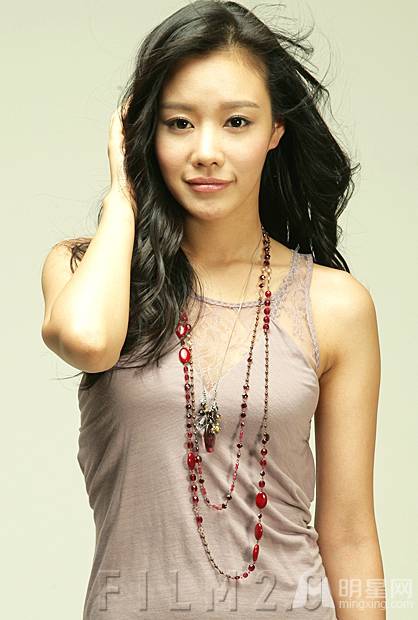 韩国最美女星金雅中迷人写真照