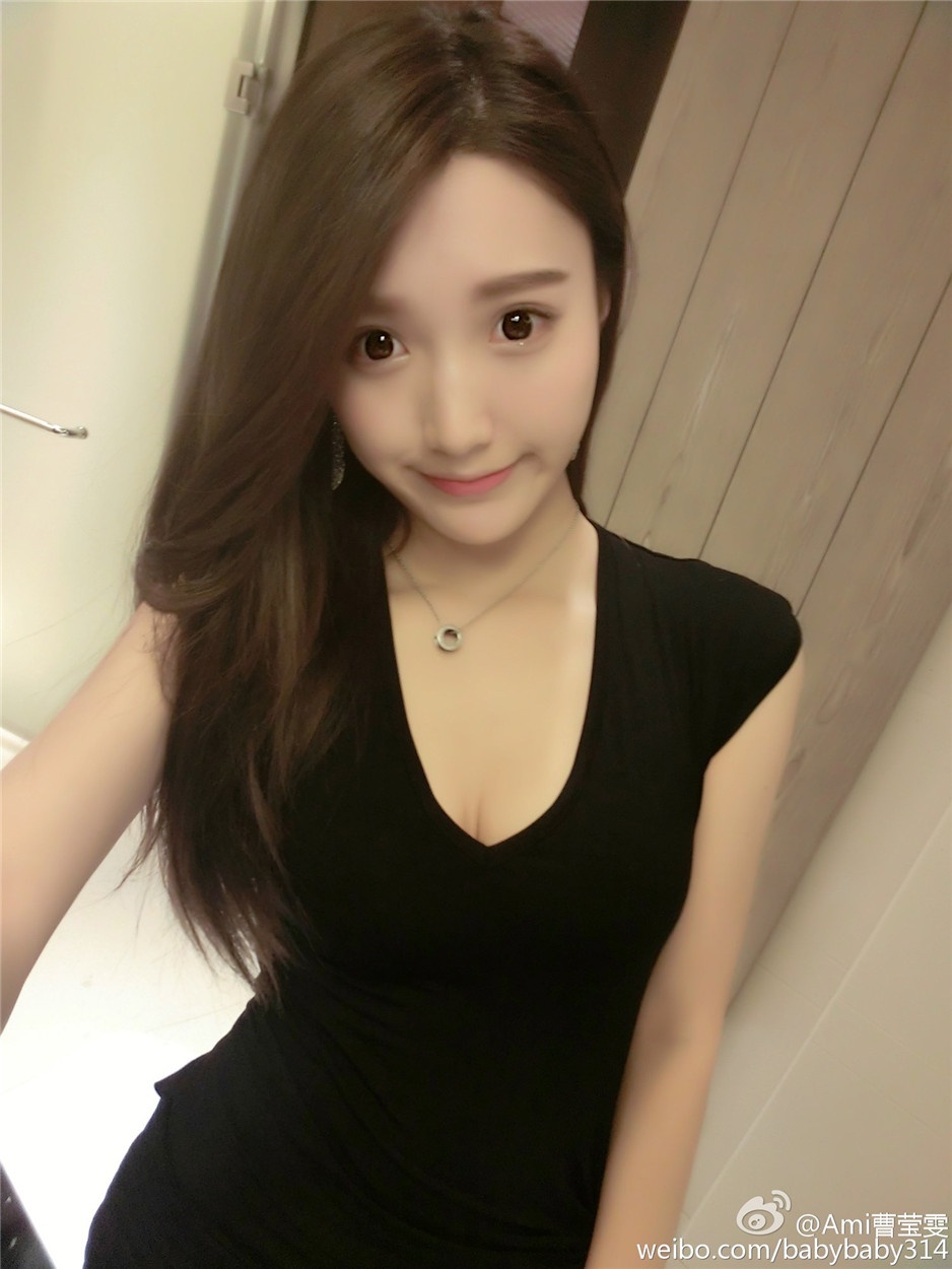 平面模特曹莹雯Ami微博私房美图