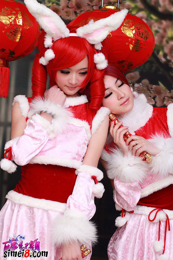 cosplay图片lol兔女郎来拜年了