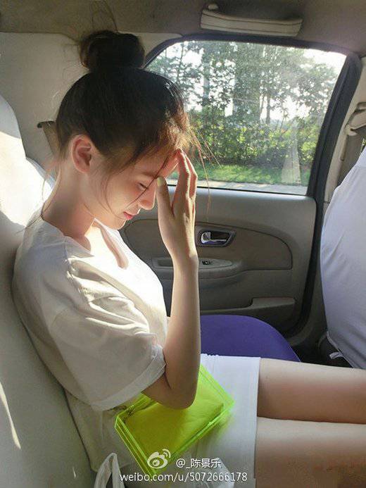 女生图片唯美侧脸大图片大全大图